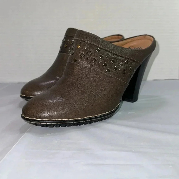 Euro Soft by Sofft Carris Brown Leather Mule Clogs Heels Slip On - Picture 1 of 8